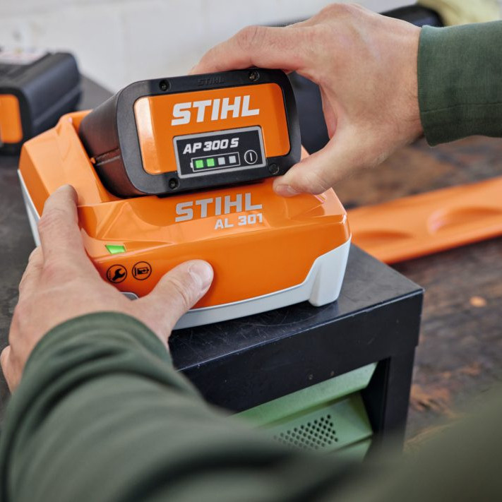 STIHL Rýchlonabíjačka, AL 301