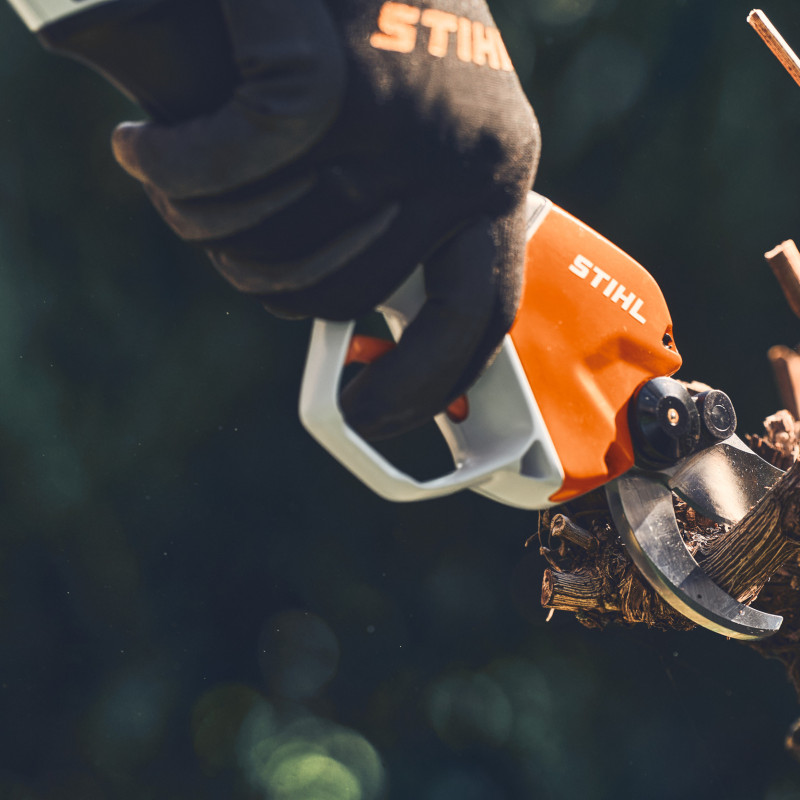 Akumulátorové nožnice STIHL ASA 130 