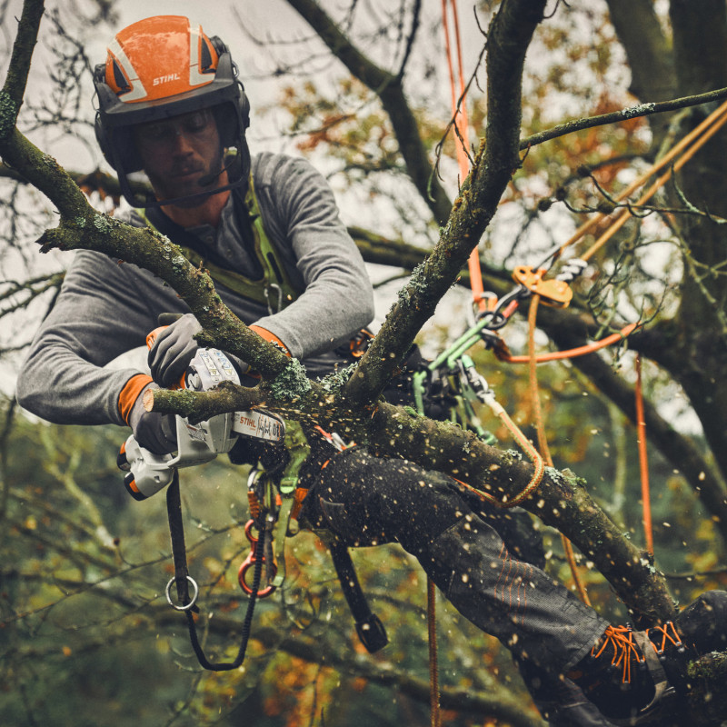 Akumulátorová píla STIHL GTA 40 stroj