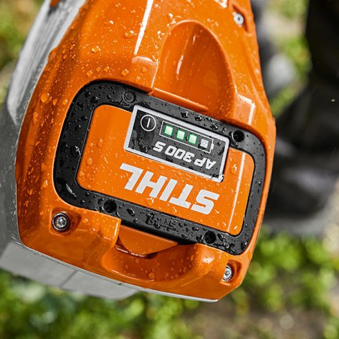 Akumulátorové nožnice STIHL HLA 135