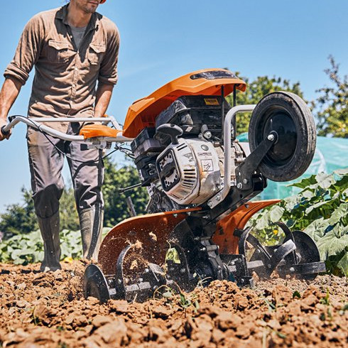 Motorový kultivátor STIHL MH 600