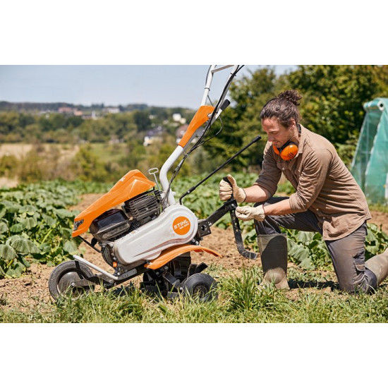 Motorový kultivátor STIHL MH 600