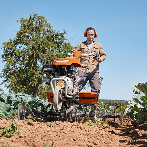 Motorový kultivátor STIHL MH 700
