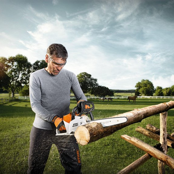 Akumulátorová píla STIHL MSA 200 C-BQ Akumulátorová píla STIHL MSA 200 C-BQ