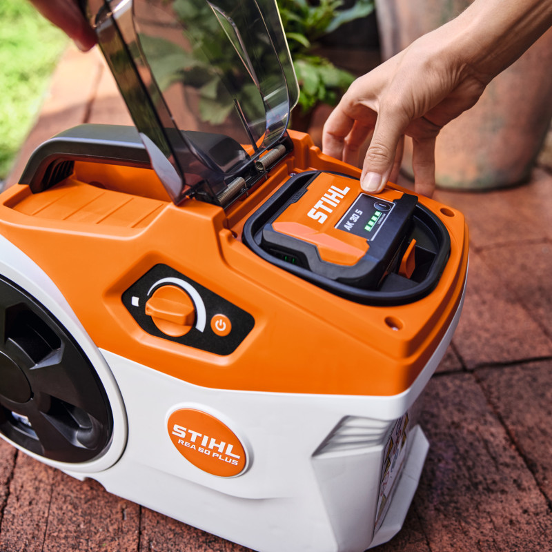 Akumulátorový vysokotlakový čistič STIHL REA 60 set s 1 x AK 30 S