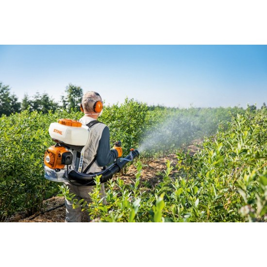 Motorový fúkač a vysávač STIHL SR 200