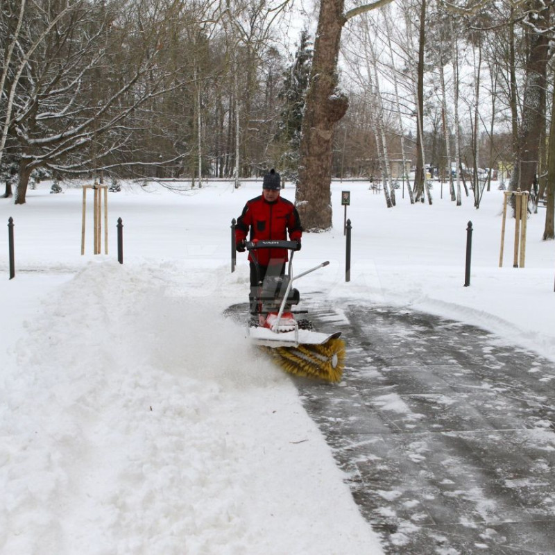 Zametacia metla VARI CB 1000