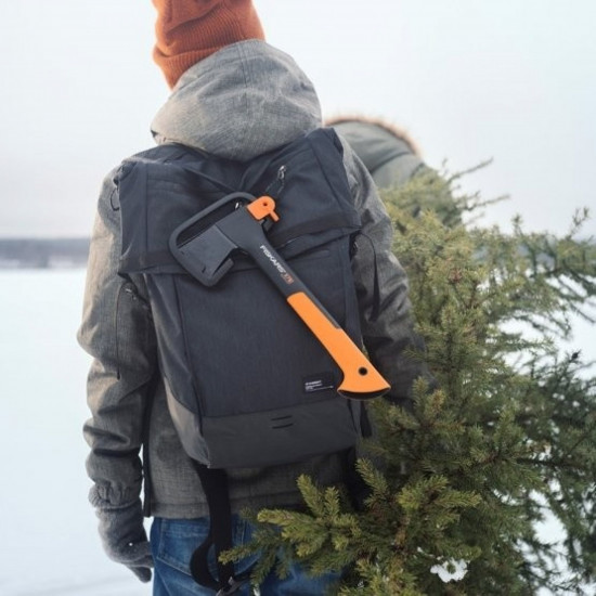 Sekera Fiskars X7