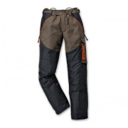 Ochranné odevy pre prácu s krovinorezom