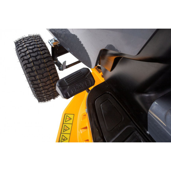Záhradný traktor CubCadet LT2 R92