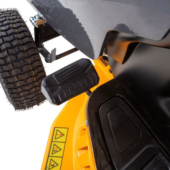 Záhradný traktor CubCadet LT2 R92